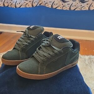 Etnies Green Skate Sneakers Low-Top Suede